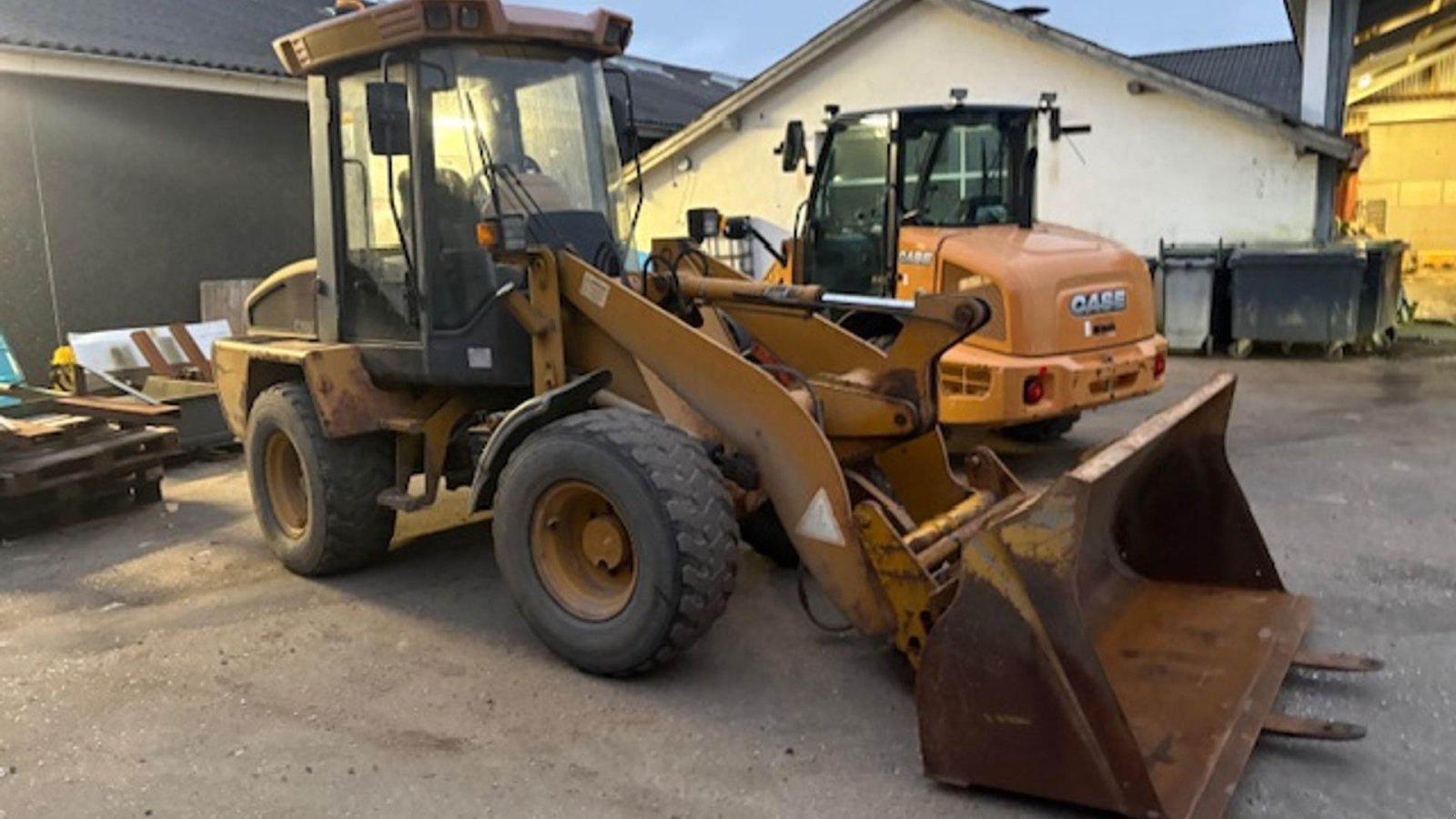 Radlader typu Hydrema Wl 550C M. SKOVL OG GAFLER, Gebrauchtmaschine v Dronninglund (Obrázok 2)