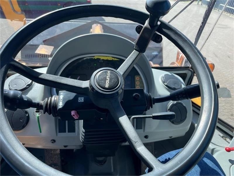 Radlader des Typs Hyundai HL 740-7 Med højtipskovl, Gebrauchtmaschine in Ribe (Bild 19)