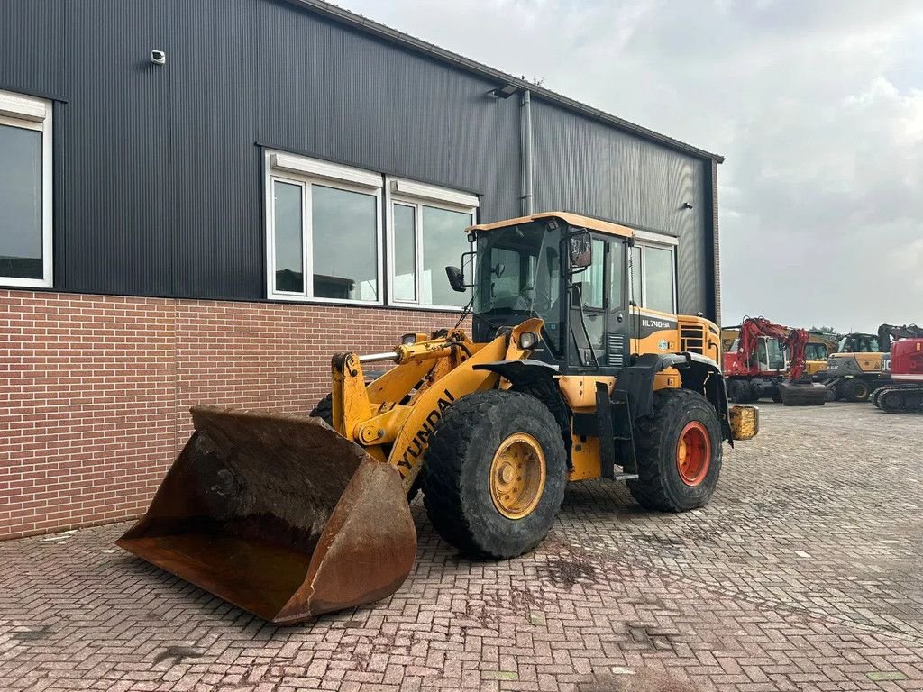 Radlader des Typs Hyundai HL 740-9A, Gebrauchtmaschine in Barneveld (Bild 1)