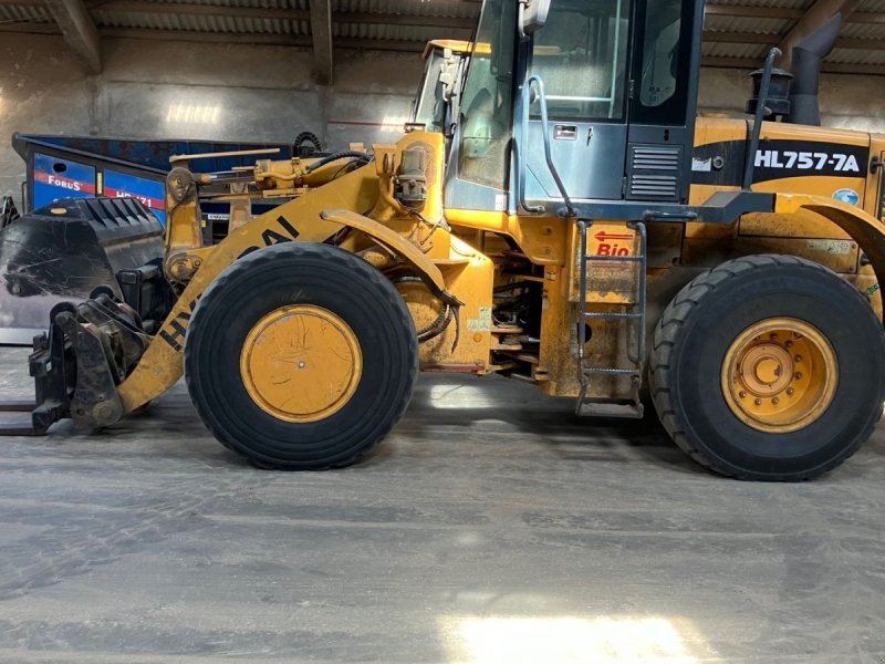 Radlader of the type Hyundai HL 757-7A Gummihjulslæsser, Gebrauchtmaschine in Viborg (Picture 1)