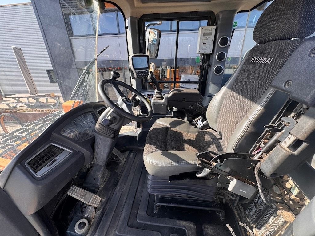 Radlader typu Hyundai HL 970, Gebrauchtmaschine v Oud Gastel (Obrázek 8)