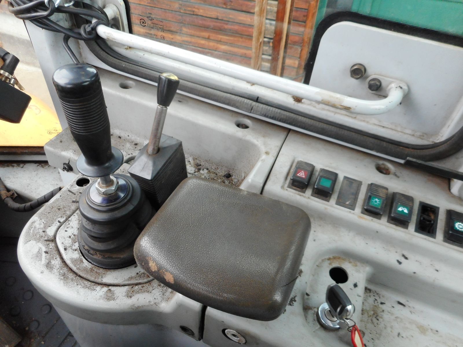 Radlader des Typs Hyundai HL740-7 mit Hochkippschaufel u. Volvo SW, Gebrauchtmaschine in St. Nikolai ob Draßling (Bild 11)