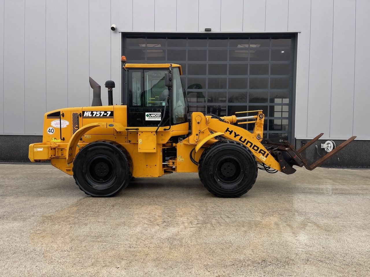 Radlader tipa Hyundai HL757-7, Gebrauchtmaschine u Holten (Slika 4)