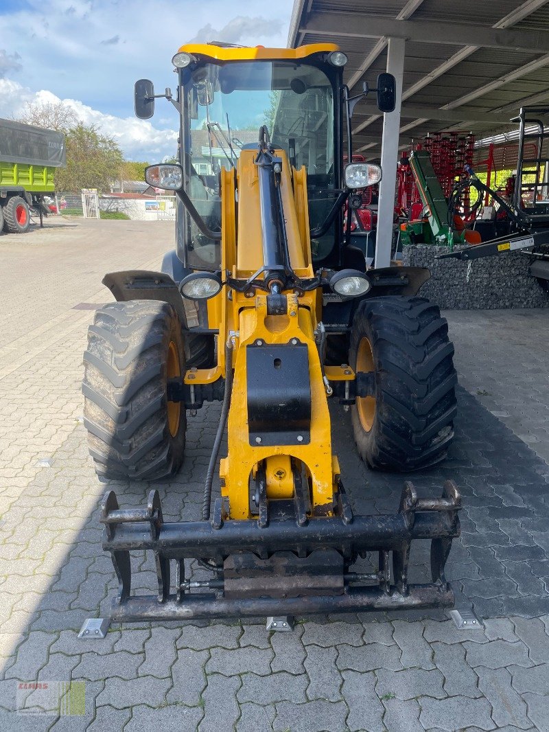 Radlader of the type JCB 220 T, Gebrauchtmaschine in Reinheim (Picture 3)