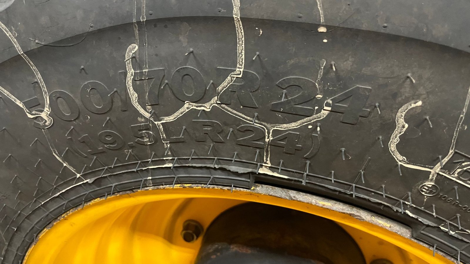 Radlader des Typs JCB 320S, Gebrauchtmaschine in Brørup (Bild 8)