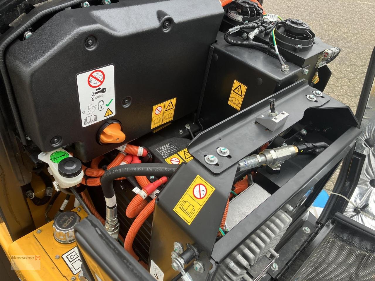 Radlader Türe ait JCB 403 E, Neumaschine içinde Tönisvorst (resim 6)