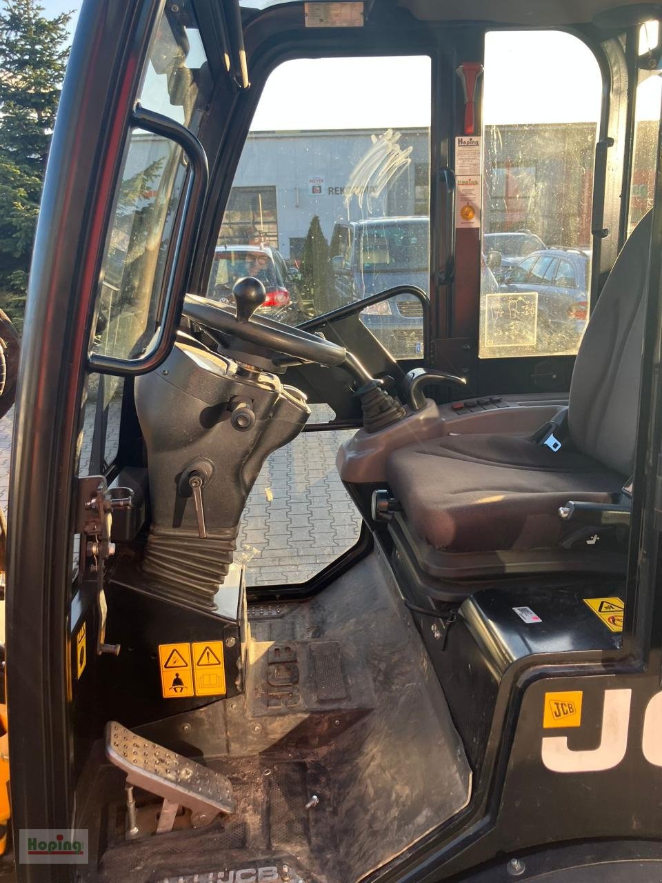 Radlader des Typs JCB 403 (Kabine), Gebrauchtmaschine in Bakum (Bild 7)