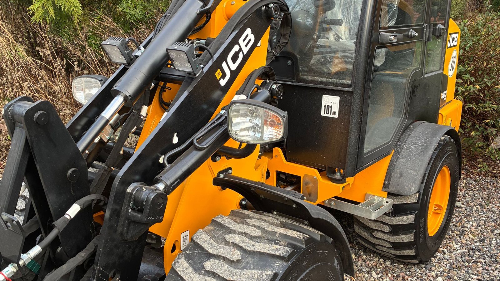 Radlader типа JCB 403 Plus Agri Med kabine og 30 km/t, Gebrauchtmaschine в Nibe (Фотография 3)