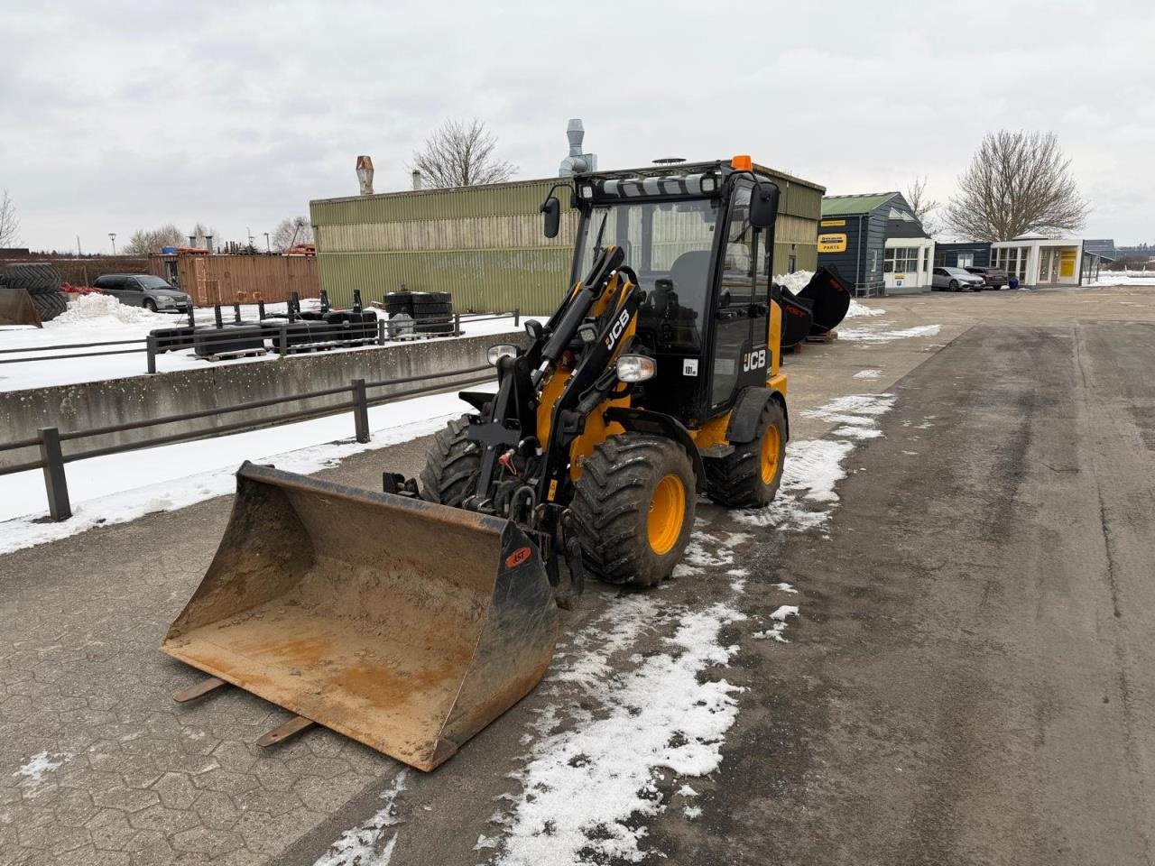 Radlader tip JCB 403 PLUS, Gebrauchtmaschine in Middelfart (Poză 9)