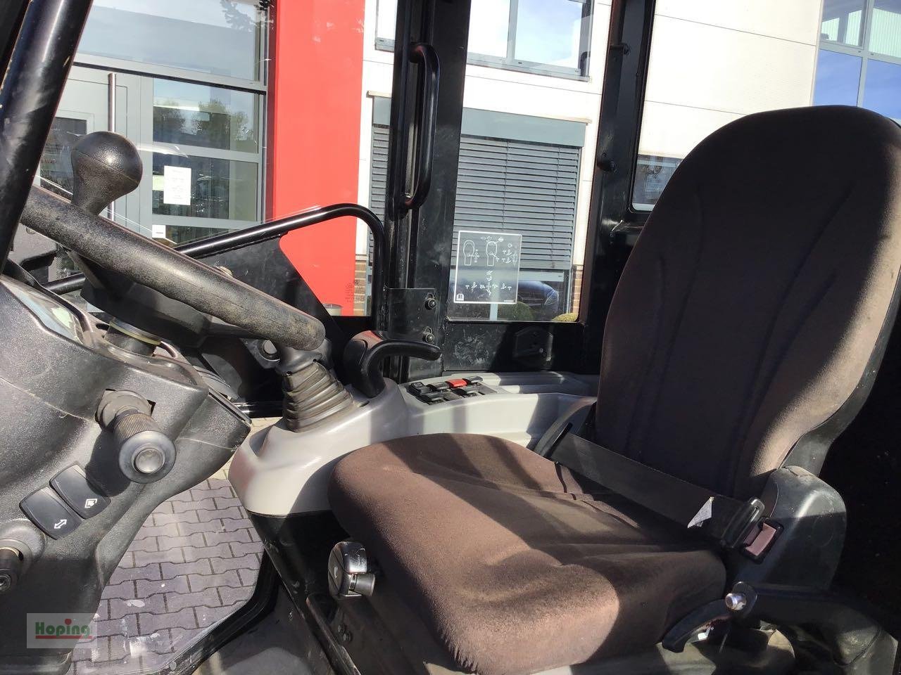 Radlader of the type JCB 403 PLUS, Mietmaschine in Bakum (Picture 8)