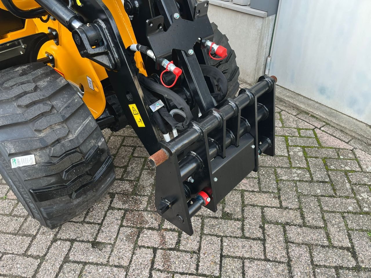 Radlader des Typs JCB 403 Smartpower, Neumaschine in Baarle-Nassau (Bild 6)