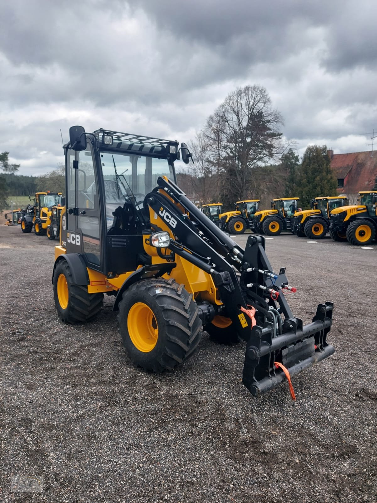 Radlader des Typs JCB 403 Vollkabine mit Heizung 25PS, Neumaschine in Pegnitz (Bild 5)