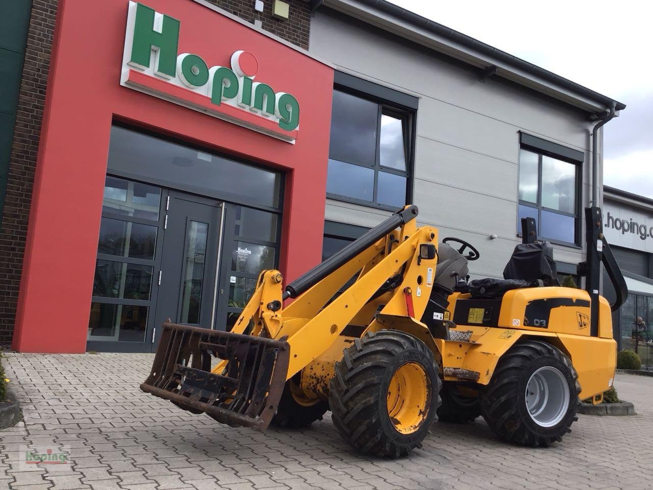 Radlader des Typs JCB 403, Gebrauchtmaschine in Bakum (Bild 2)