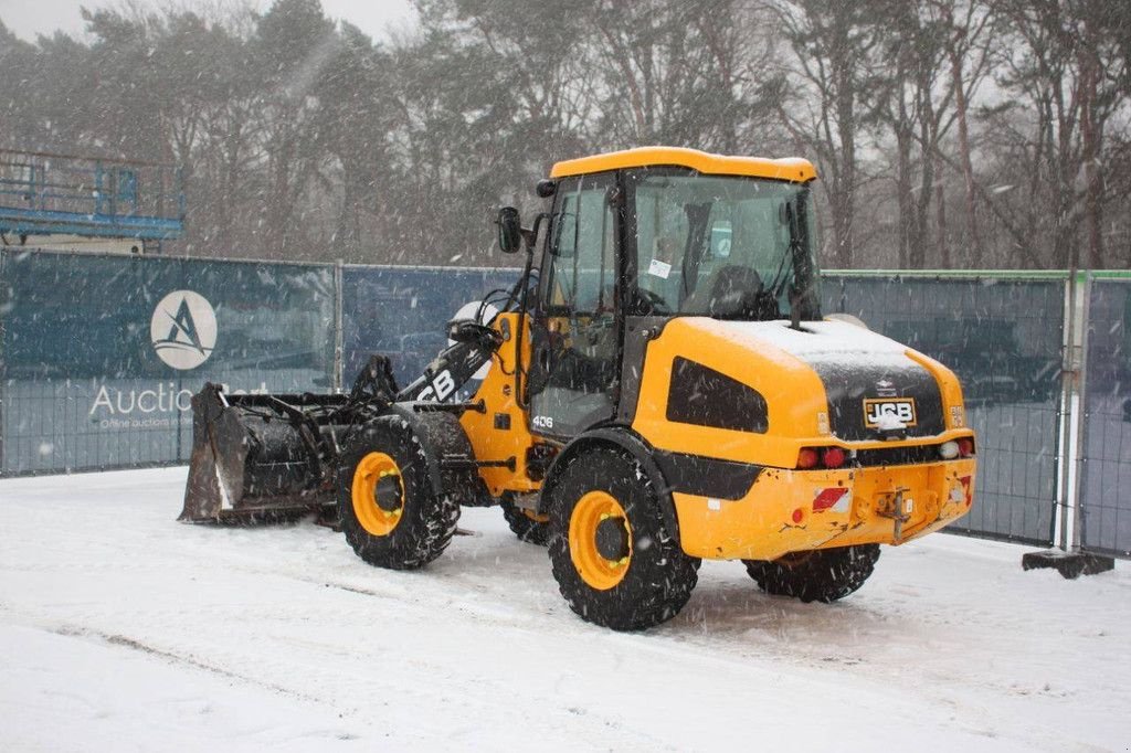 Radlader des Typs JCB 406 T4, Gebrauchtmaschine in Antwerpen (Bild 3)