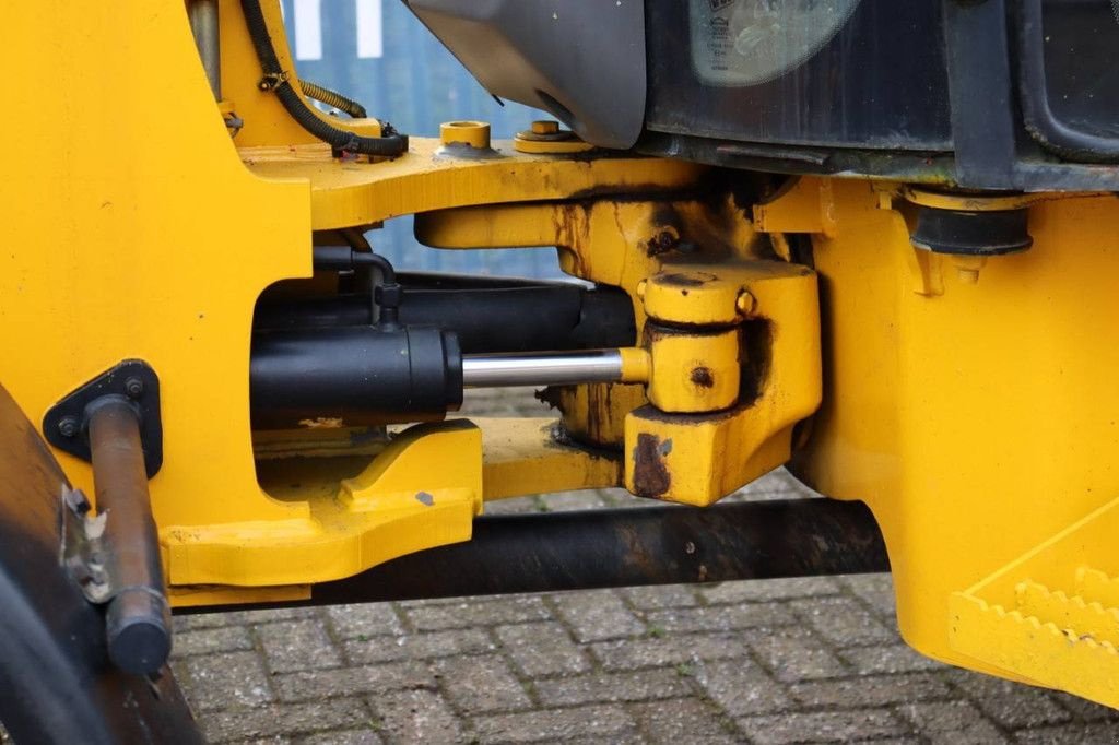 Radlader a típus JCB 406, Gebrauchtmaschine ekkor: Antwerpen (Kép 11)