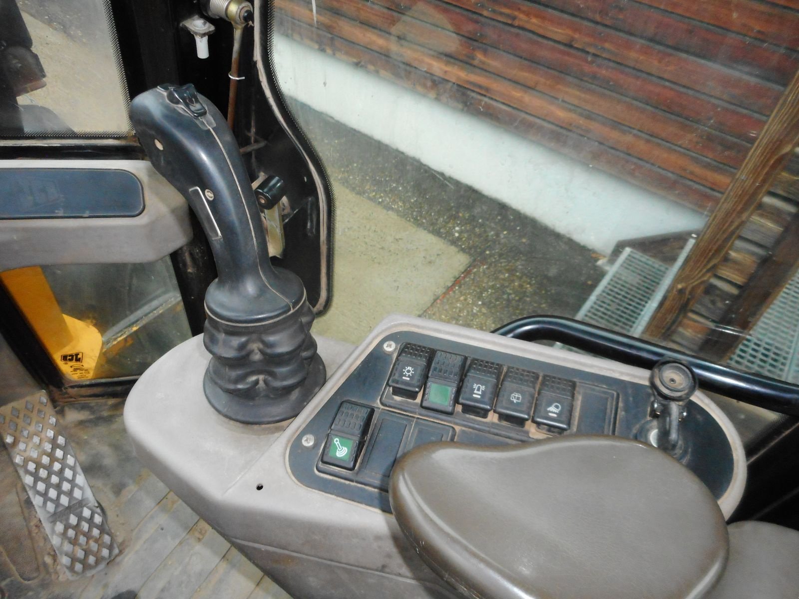 Radlader typu JCB 407 ( 5.400kg ) mit Schaufel + Gabel, Gebrauchtmaschine v St. Nikolai ob Draßling (Obrázek 10)