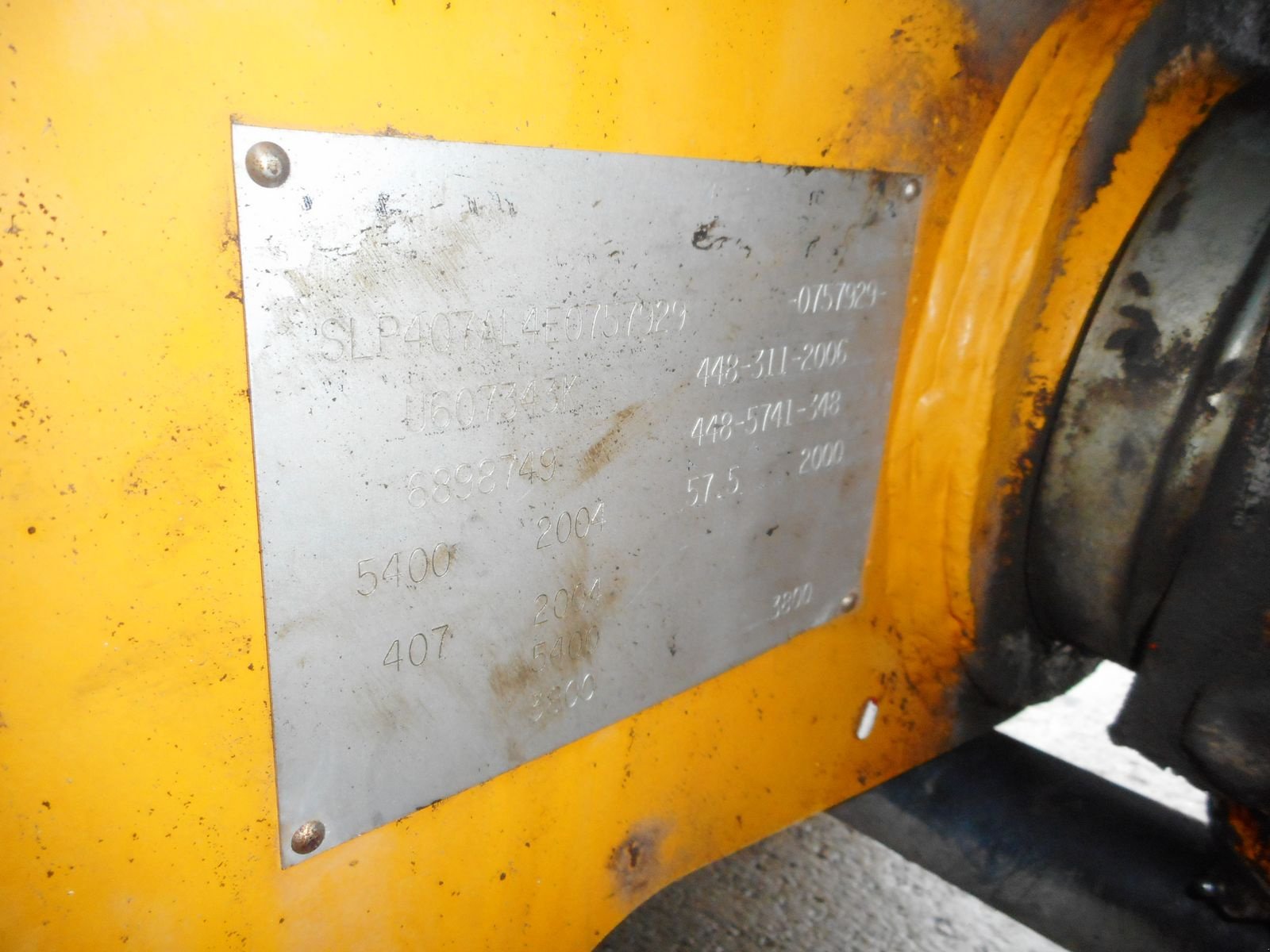 Radlader typu JCB 407 ( 5.400kg ) mit Schaufel + Gabel, Gebrauchtmaschine v St. Nikolai ob Draßling (Obrázek 8)