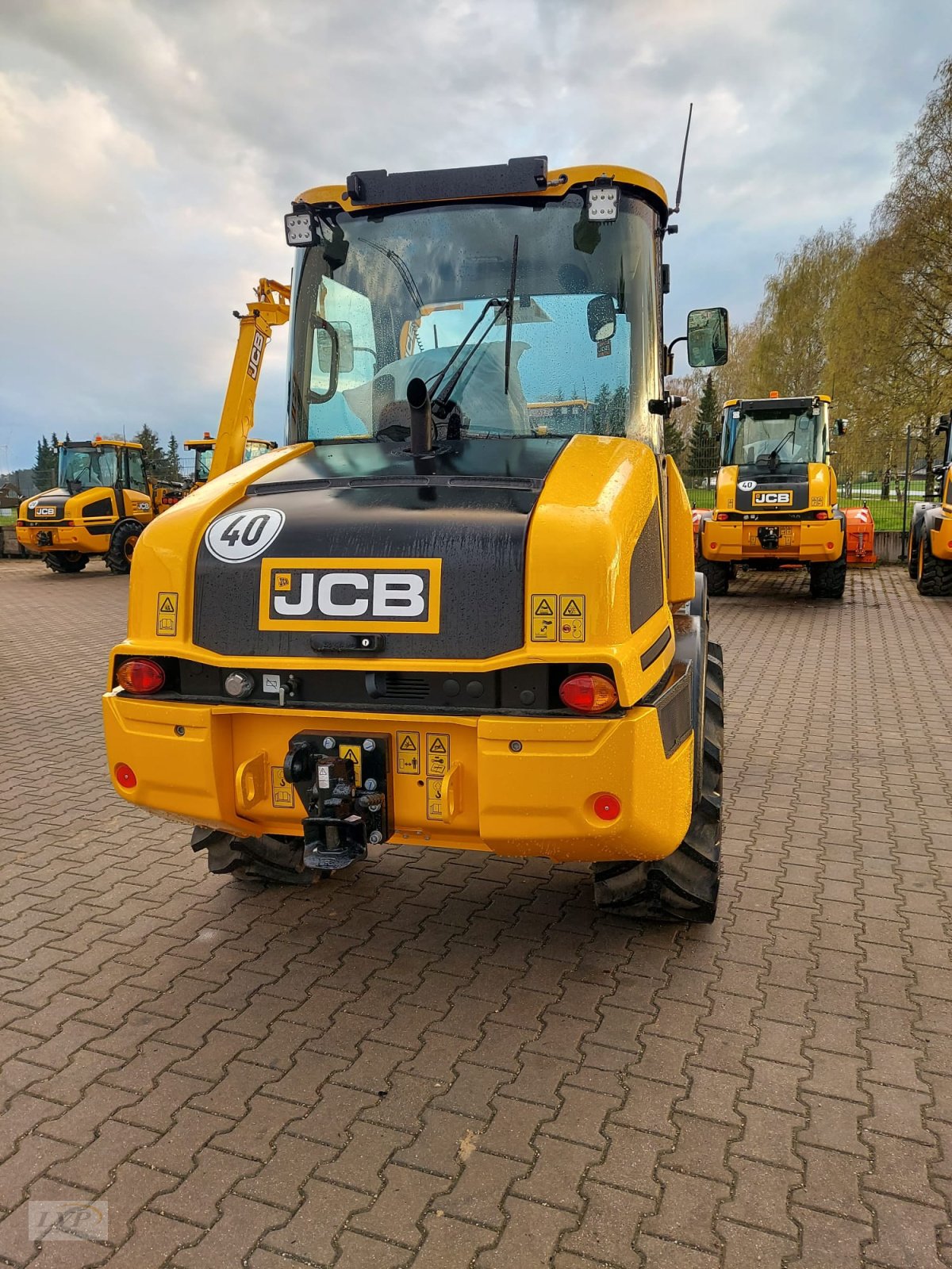 Radlader des Typs JCB 407 Agri, Neumaschine in Pegnitz (Bild 8)