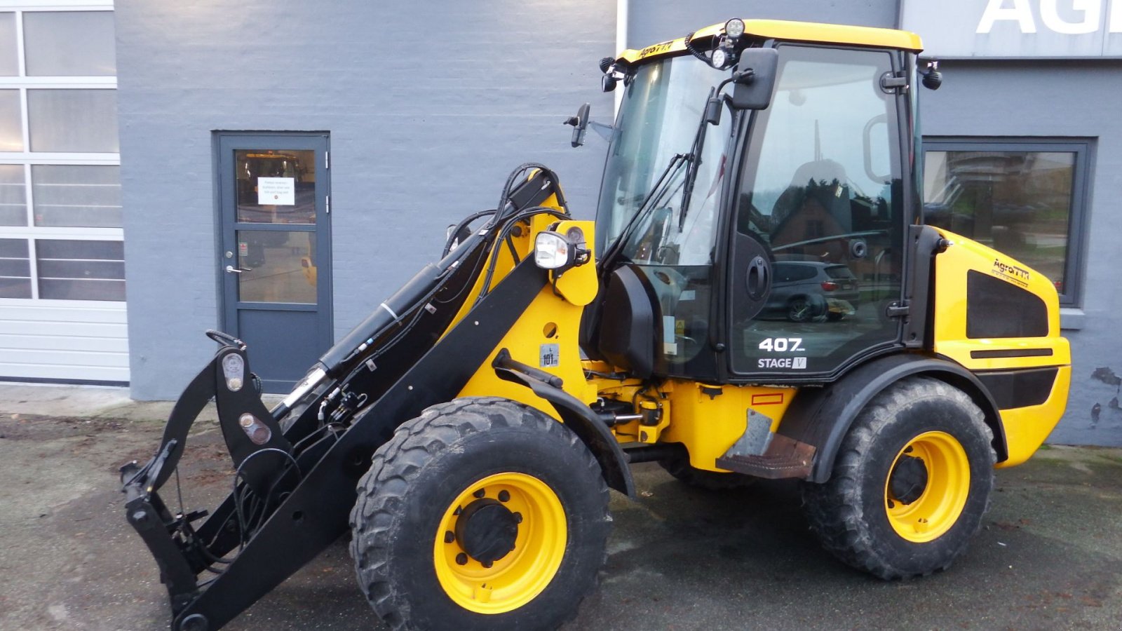 Radlader za tip JCB 407, Gebrauchtmaschine u Hobro (Slika 3)