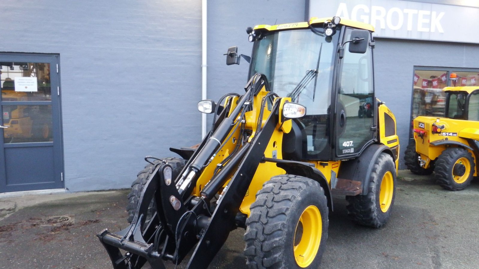 Radlader za tip JCB 407, Gebrauchtmaschine u Hobro (Slika 2)