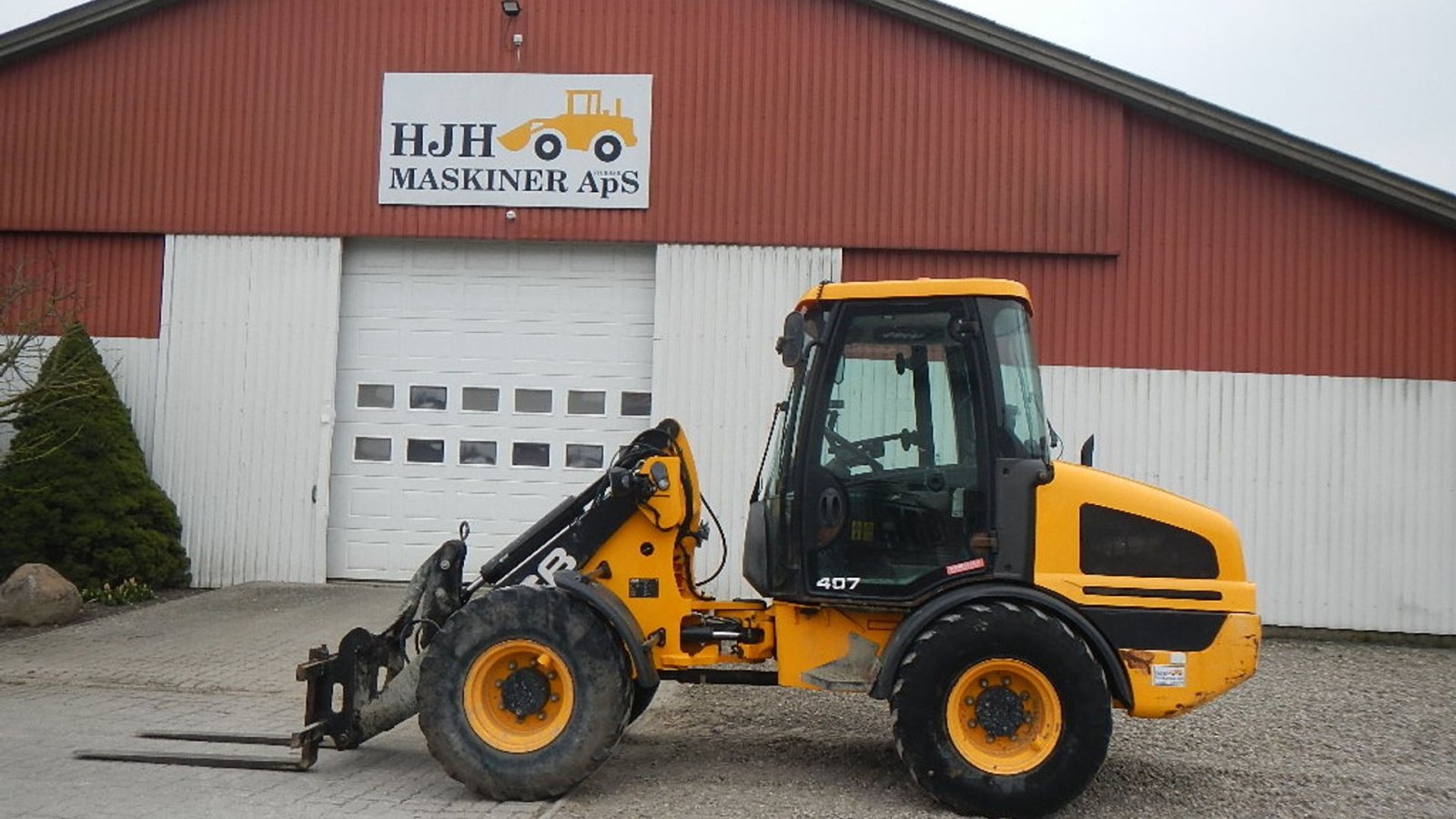 Radlader Türe ait JCB 407, Gebrauchtmaschine içinde Aabenraa (resim 2)