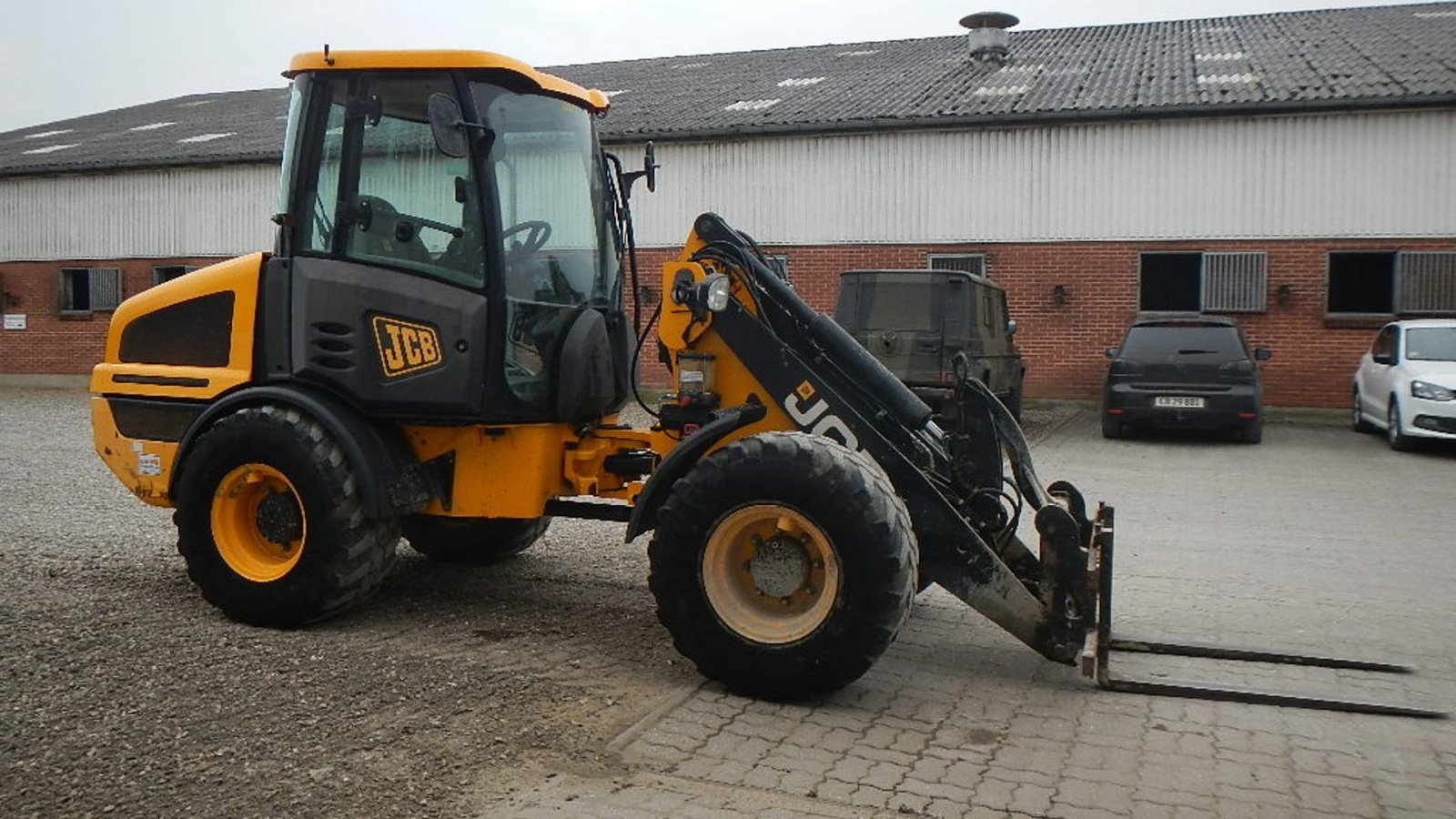 Radlader Türe ait JCB 407, Gebrauchtmaschine içinde Aabenraa (resim 9)