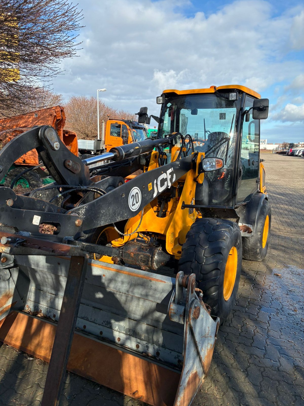 Radlader del tipo JCB 407, Gebrauchtmaschine In Wiedemar (Immagine 1)