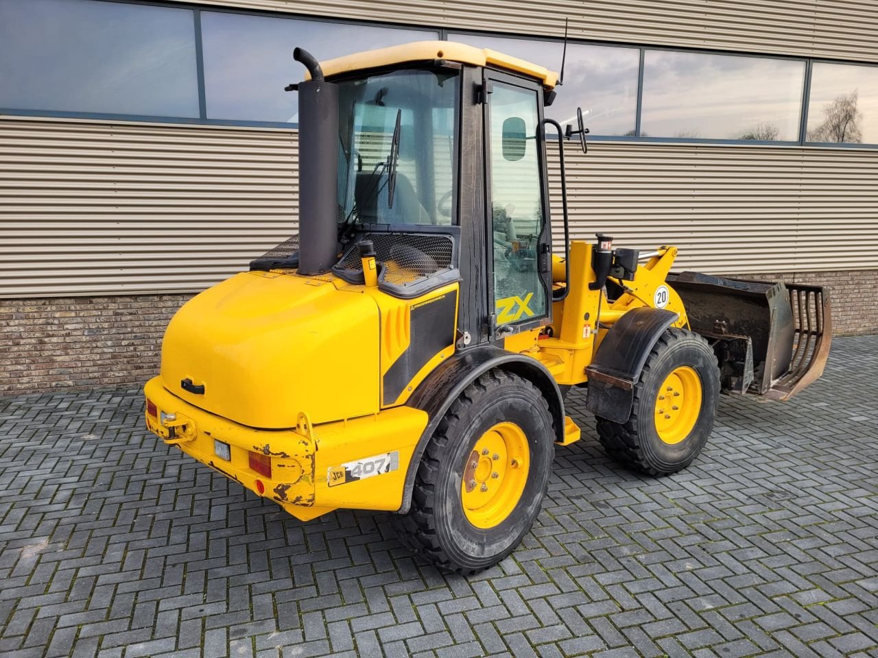 Radlader Türe ait JCB 407, Gebrauchtmaschine içinde Houten (resim 3)