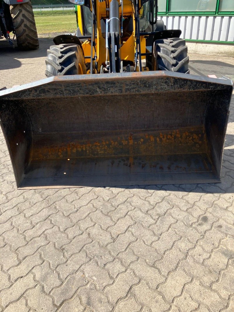 Radlader типа JCB 407, Gebrauchtmaschine в Sittensen (Фотография 5)