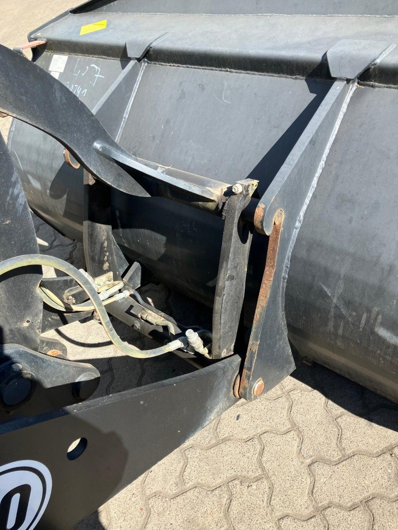 Radlader типа JCB 407, Gebrauchtmaschine в Sittensen (Фотография 7)