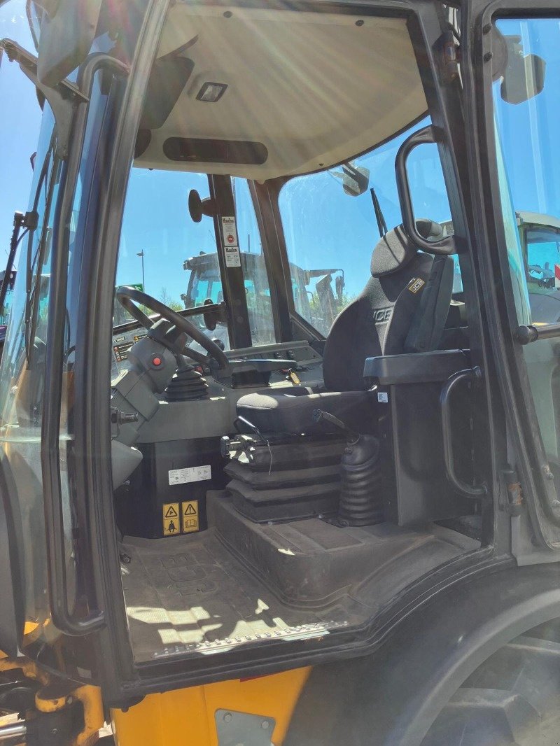 Radlader типа JCB 407, Gebrauchtmaschine в Sittensen (Фотография 9)