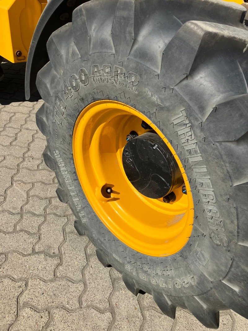 Radlader типа JCB 407, Gebrauchtmaschine в Sittensen (Фотография 16)