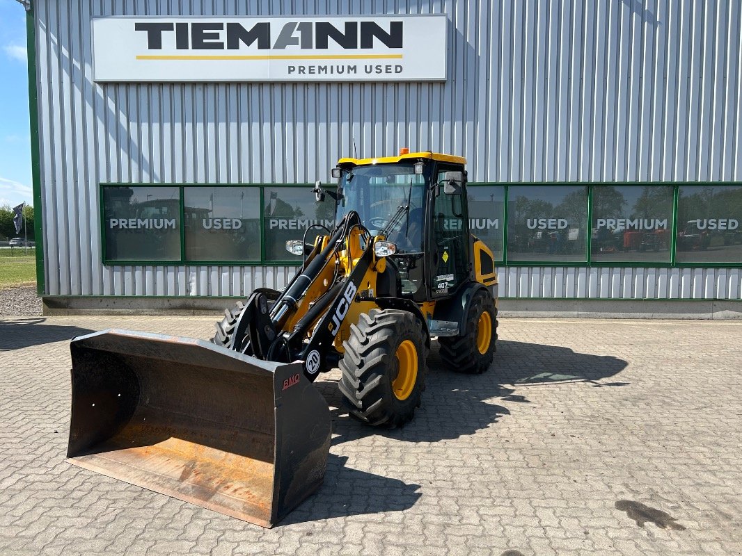 Radlader типа JCB 407, Gebrauchtmaschine в Sittensen (Фотография 1)