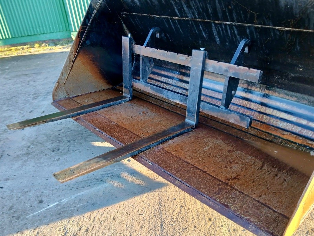 Radlader a típus JCB 409 AGRI + Geräte, Gebrauchtmaschine ekkor: Liebenwalde (Kép 19)