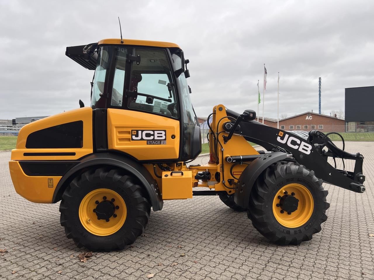 Radlader tip JCB 409 AGRI, Gebrauchtmaschine in Viborg (Poză 8)