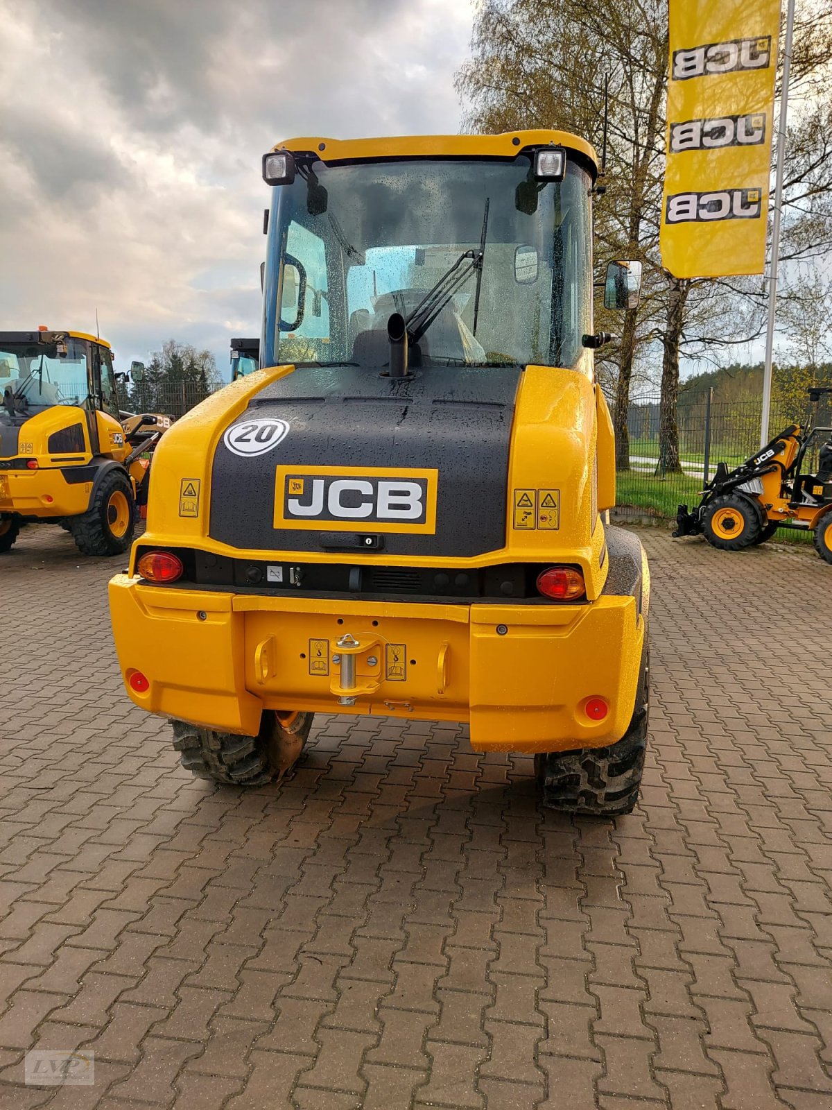Radlader des Typs JCB 409 Agri, Neumaschine in Pegnitz (Bild 4)