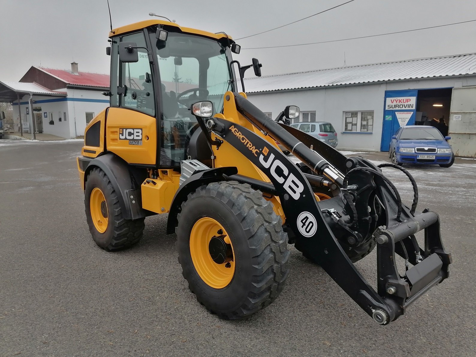 Radlader a típus JCB 409, Gebrauchtmaschine ekkor: Roudnice nad Labem (Kép 4)