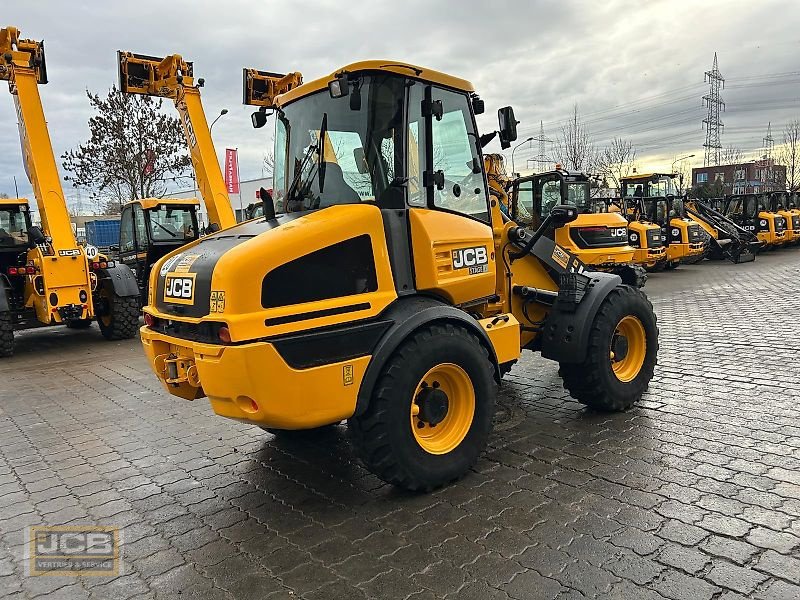 Radlader des Typs JCB 409, Gebrauchtmaschine in Frechen (Bild 4)