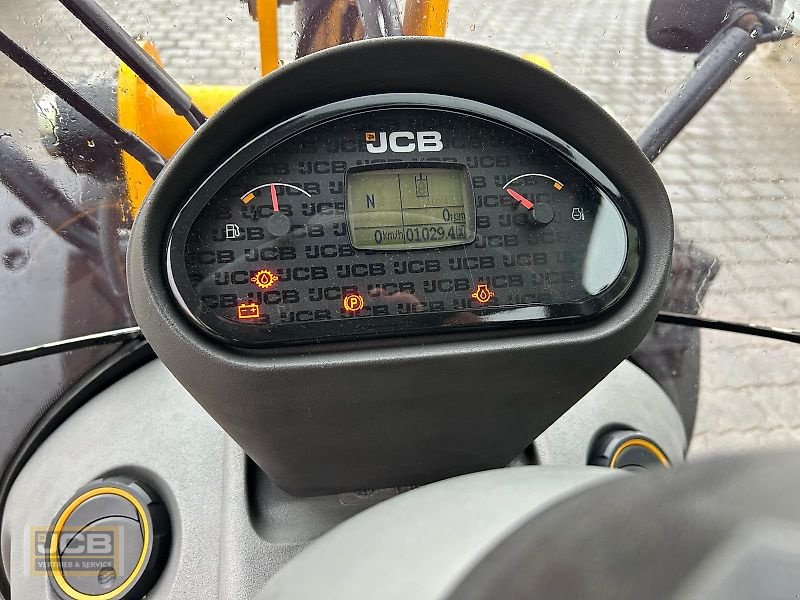 Radlader des Typs JCB 409, Gebrauchtmaschine in Frechen (Bild 7)