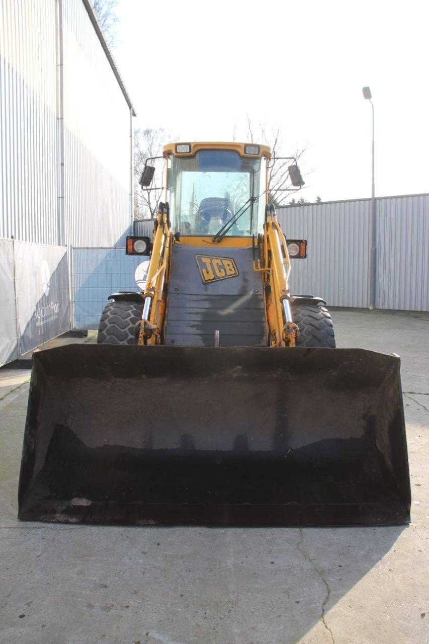 Radlader of the type JCB 411, Gebrauchtmaschine in Antwerpen (Picture 8)