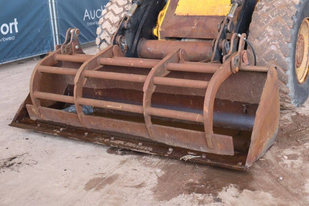 Radlader от тип JCB 416, Gebrauchtmaschine в Antwerpen (Снимка 11)