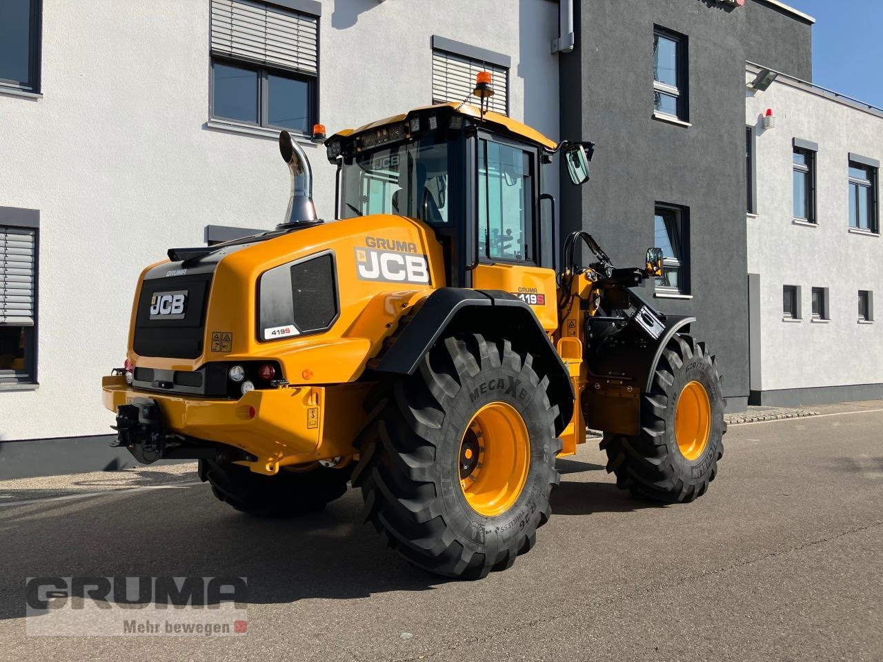 Radlader of the type JCB 419 S S5, Neumaschine in Friedberg-Derching (Picture 13)
