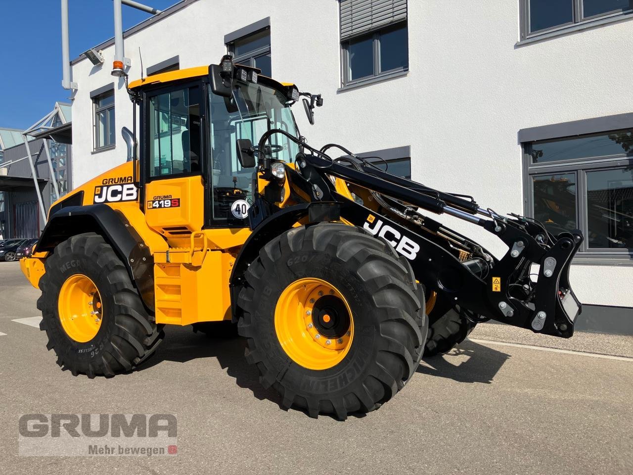 Radlader of the type JCB 419 S S5, Neumaschine in Friedberg-Derching (Picture 15)