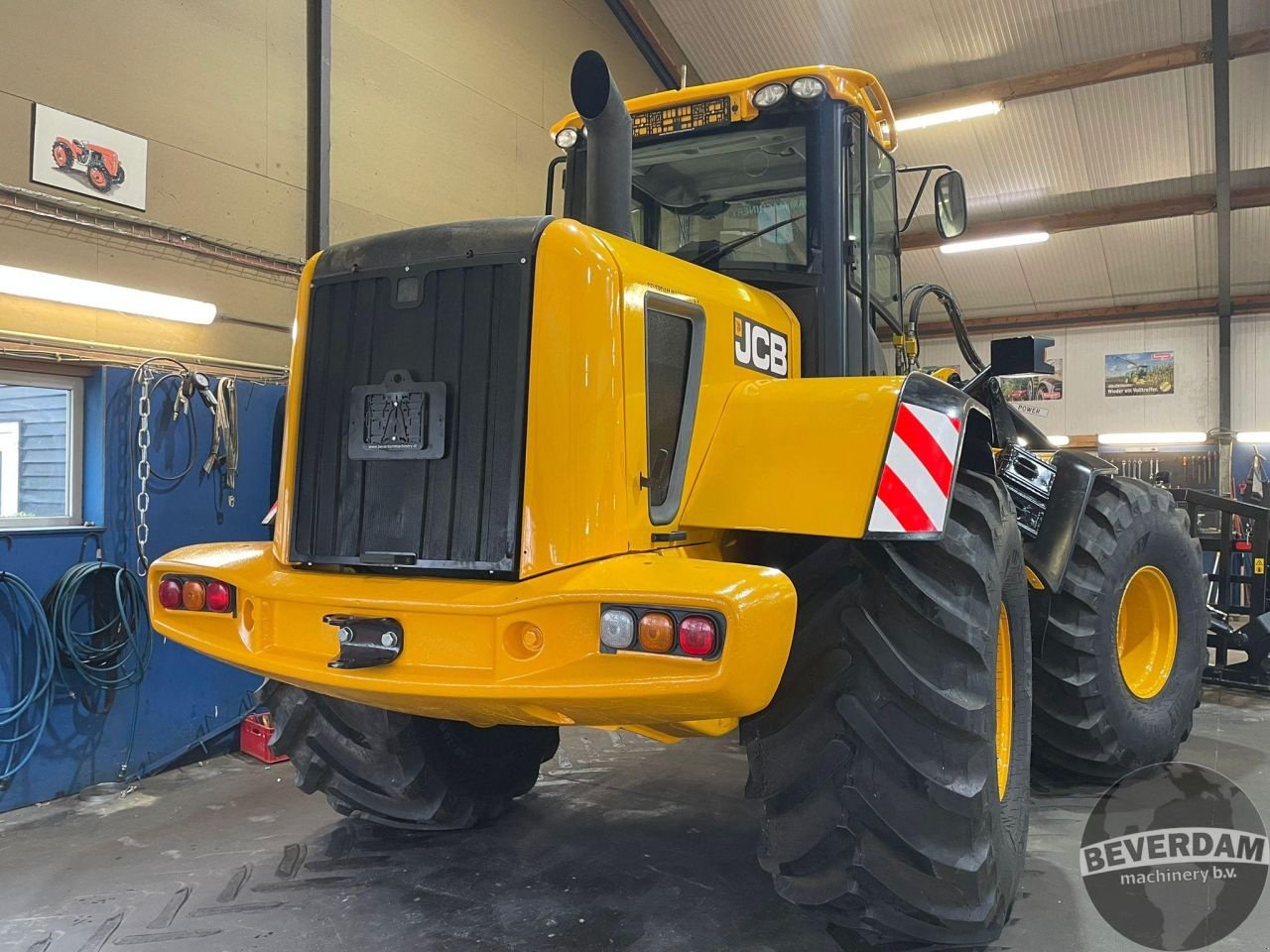 Radlader des Typs JCB 426 AGRI, Gebrauchtmaschine in Vriezenveen (Bild 9)