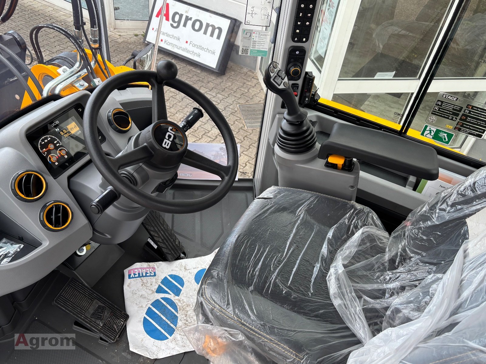 Radlader a típus JCB 427 HT Agri, Neumaschine ekkor: Gesingen (Kép 14)