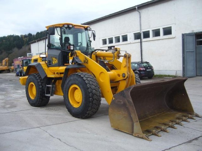 Radlader des Typs JCB 427 HT High-Lift, Gebrauchtmaschine in Nürnberg (Bild 3)