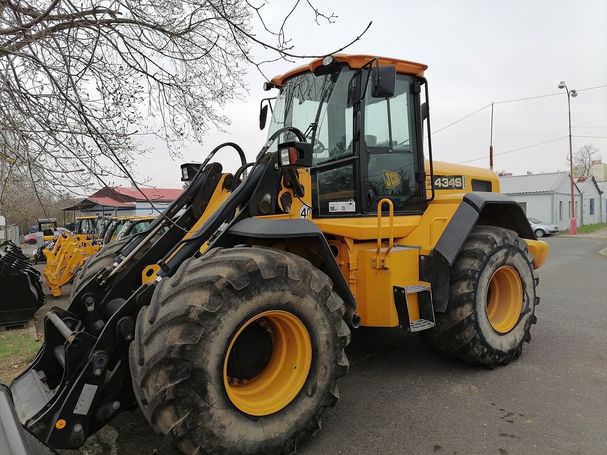 Radlader des Typs JCB 434 S Agri, Gebrauchtmaschine in Roudnice nad Labem (Bild 1)