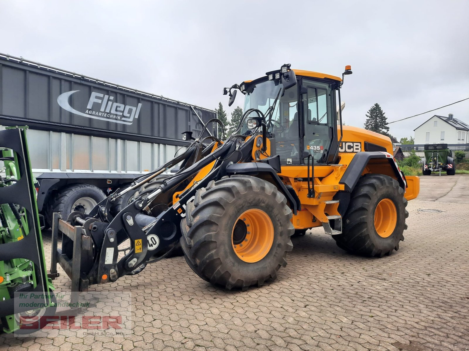 Radlader of the type JCB 435 S Agri, Gebrauchtmaschine in Ansbach (Picture 1)