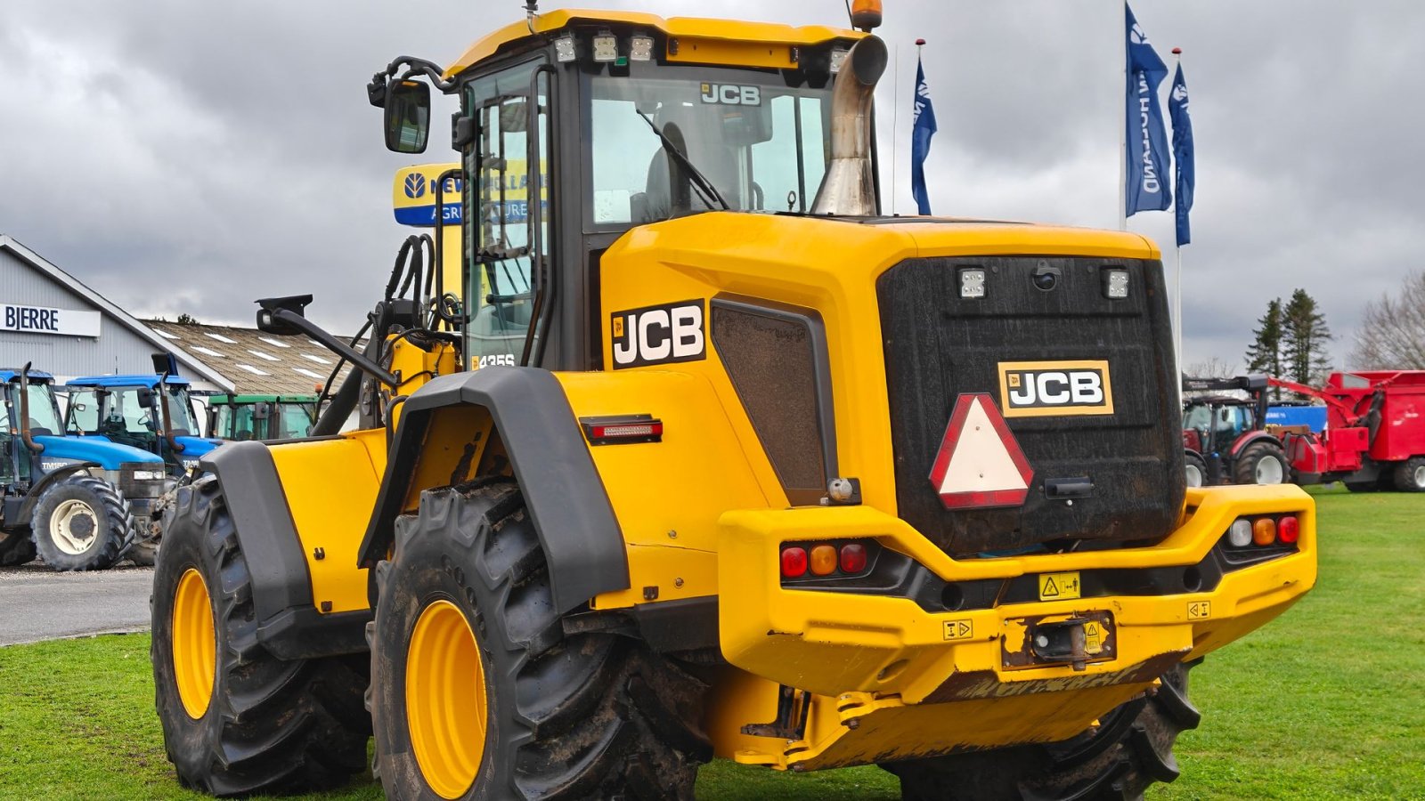 Radlader des Typs JCB 435s, Gebrauchtmaschine in Holstebro (Bild 4)
