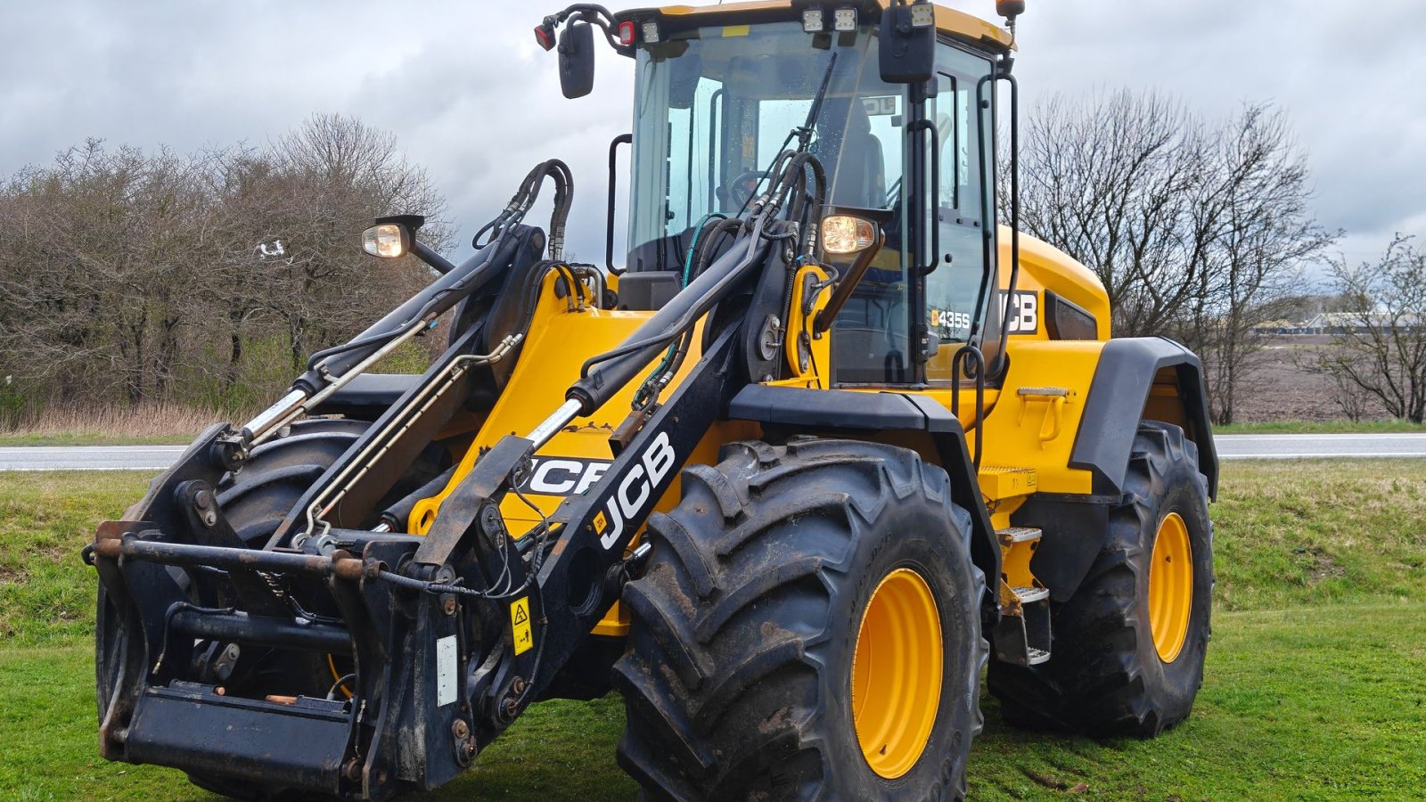 Radlader des Typs JCB 435s, Gebrauchtmaschine in Holstebro (Bild 1)